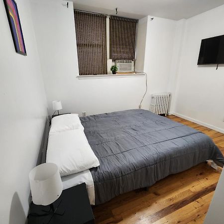 Spacious 3 Bedroom Apartment Mins To Nyc! Union City Bagian luar foto