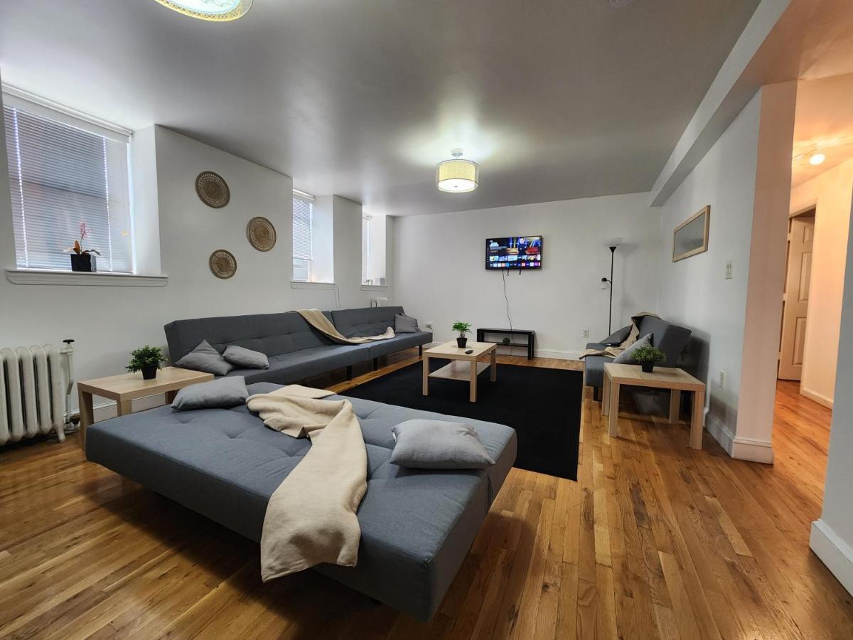 Spacious 3 Bedroom Apartment Mins To Nyc! Union City Bagian luar foto